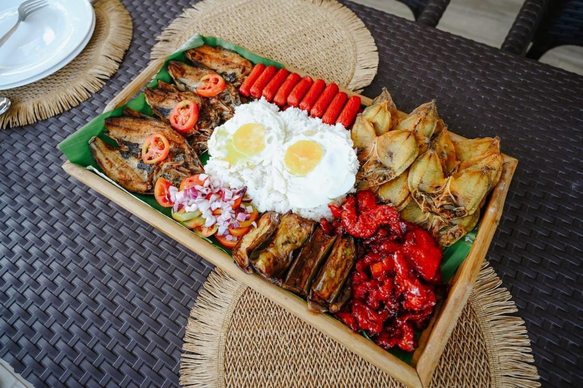 Redwood Cabin Bolinao 外观 照片